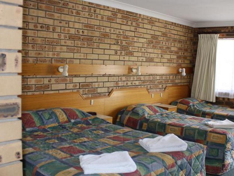 Mid Town Inn Narrabri Esterno foto